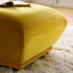 Gianni Pouffe, Goldenrod Velvet -Daals Store BOSF 9678 GOLD VEL STOOL scene3