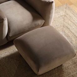 Gianni Pouffe, Mink Velvet 11 Gianni Pouffe, Mink Velvet -Daals Store BOSF 9678 TAUPE VEL STOOL scene1