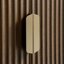 Richmond Ridged Large Sideboard, Dark Ash 33 Richmond Ridged Large Sideboard, Dark Ash -Daals Store BSD 108 DARKWOOD detail5