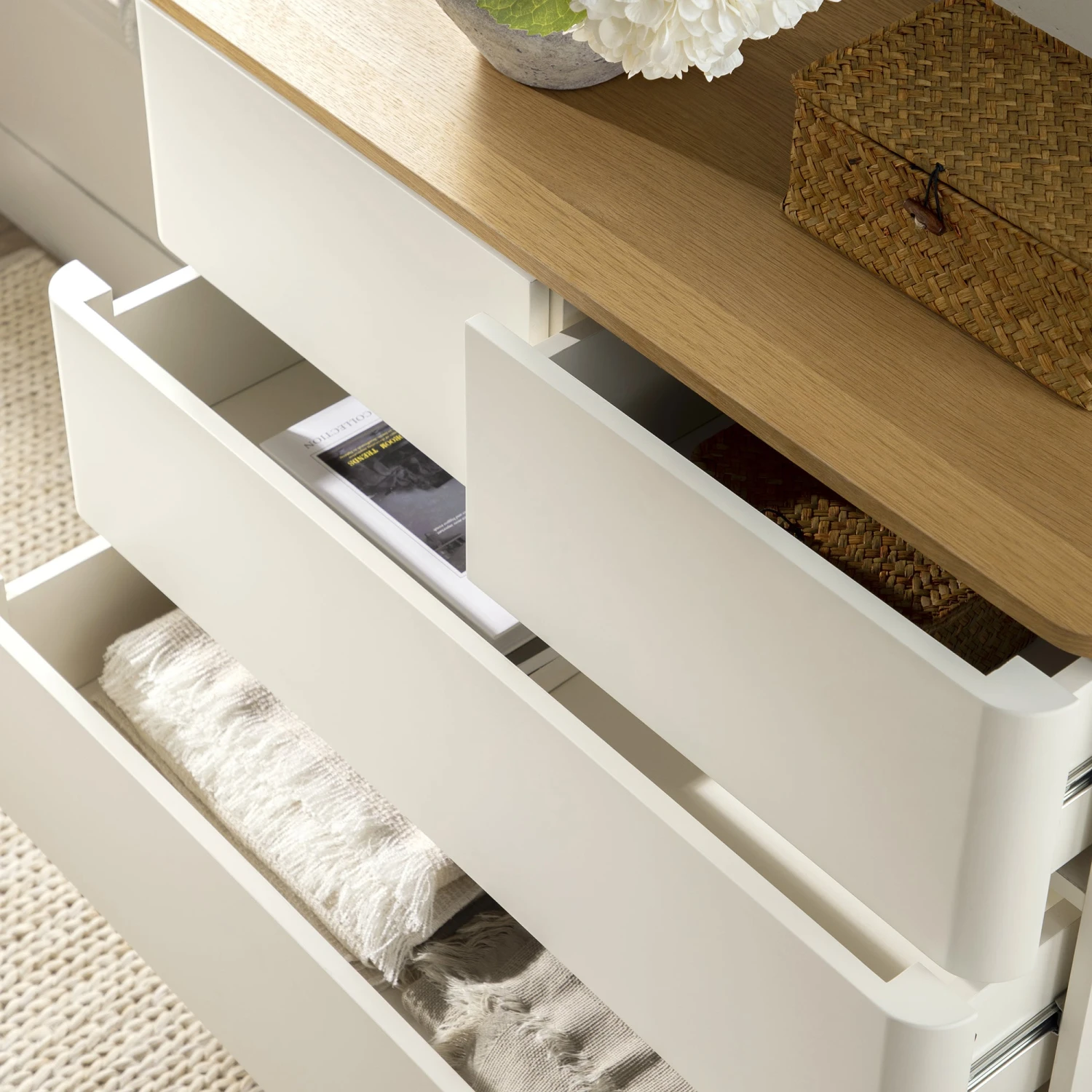 Agnes Curved Edge 2 Over 3 Chest Of Drawers, Off White With Oak Top 3 Agnes Curved Edge 2 Over 3 Chest Of Drawers, Off White With Oak Top - Image 3