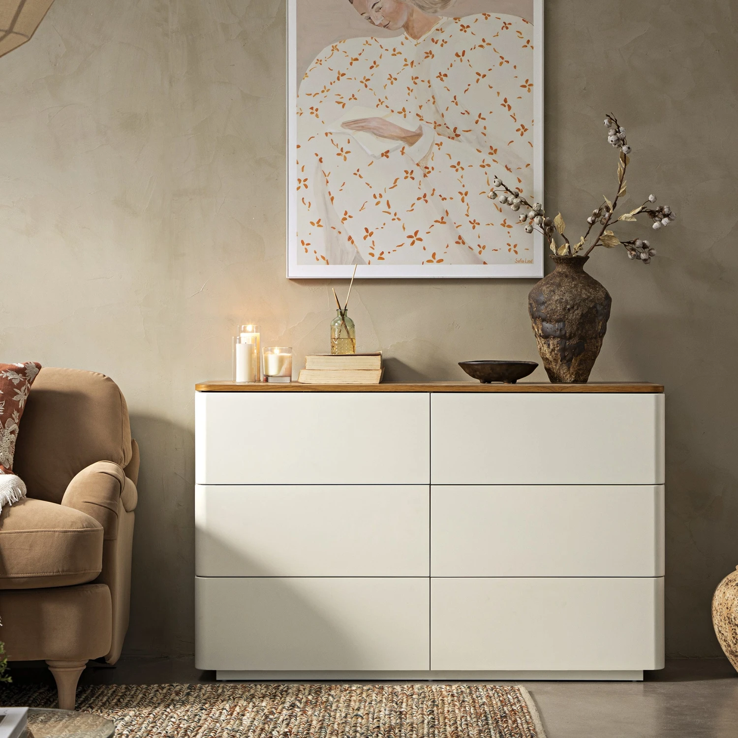 Agnes Curved Edge Chest Of 6 Drawers, Off White With Oak Top 1 Agnes Curved Edge Chest Of 6 Drawers, Off White With Oak Top