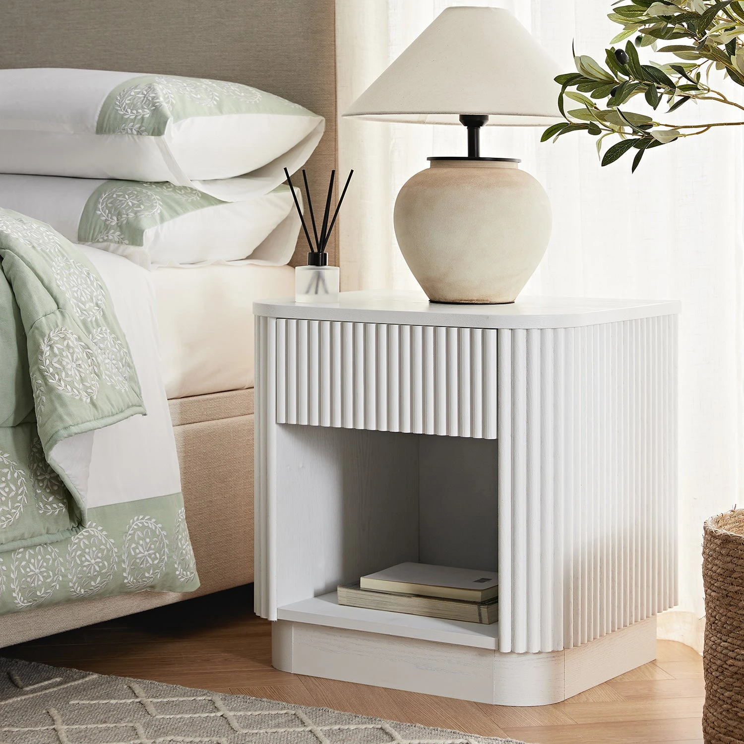 Maru 1-Drawer Bedside Table, Washed White 2 Maru 1-Drawer Bedside Table, Washed White - Image 2