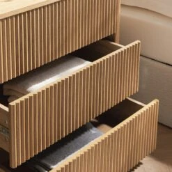 Maru Chest Of 3 Drawers, Oak -Daals Store BSD 176 OAK scene5