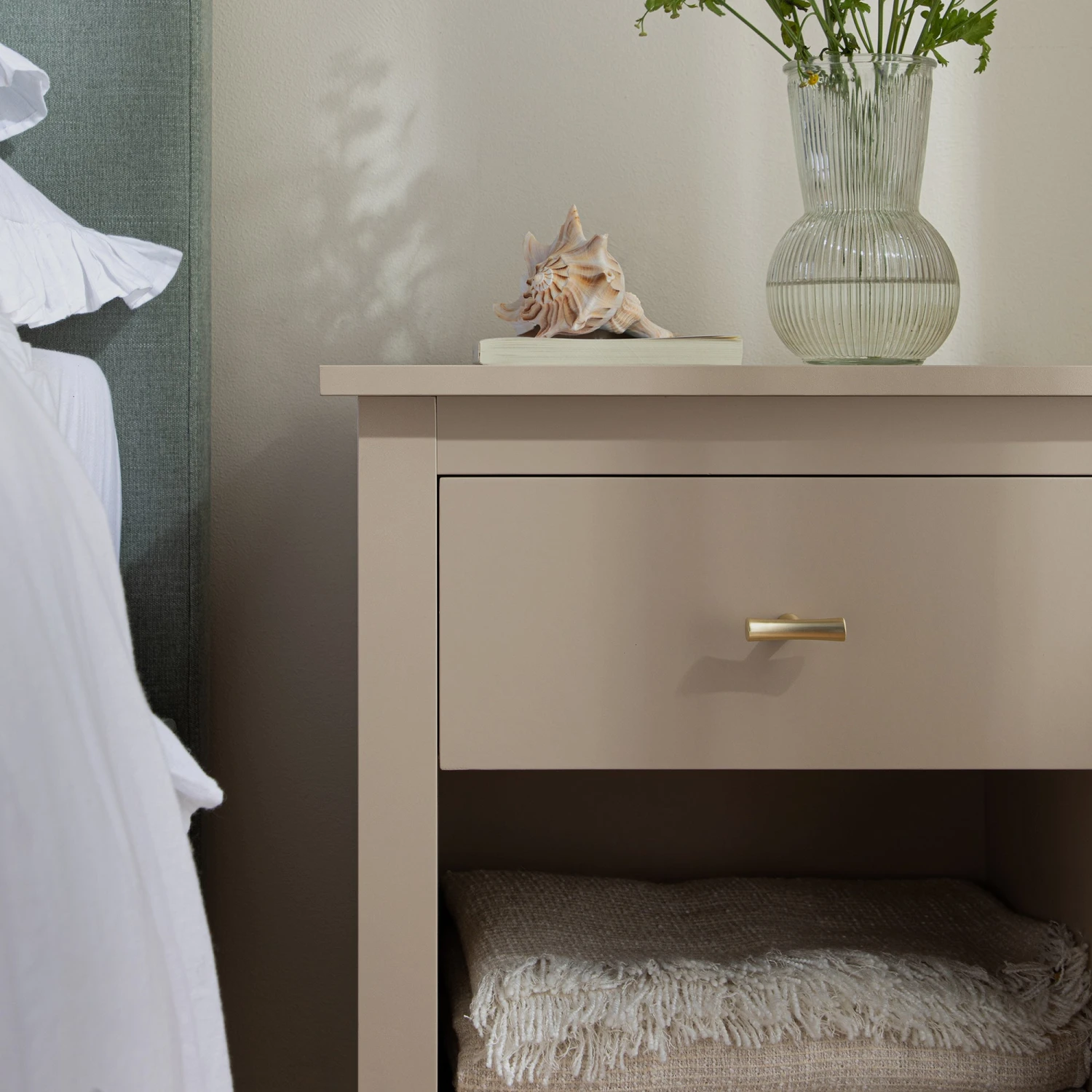 Oakham 1-Drawer Bedside Table, Deep Greige 3 Oakham 1-Drawer Bedside Table, Deep Greige - Image 3