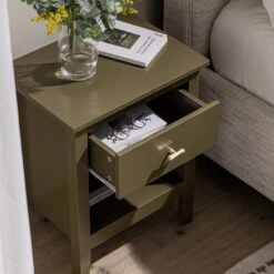 Oakham 1-Drawer Bedside Table, Olive Grove -Daals Store FT BST 06 DOLIVE scene3