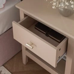 Oakham 1-Drawer Bedside Table, Nude Pink -Daals Store FT BST 06 NUDE scene3