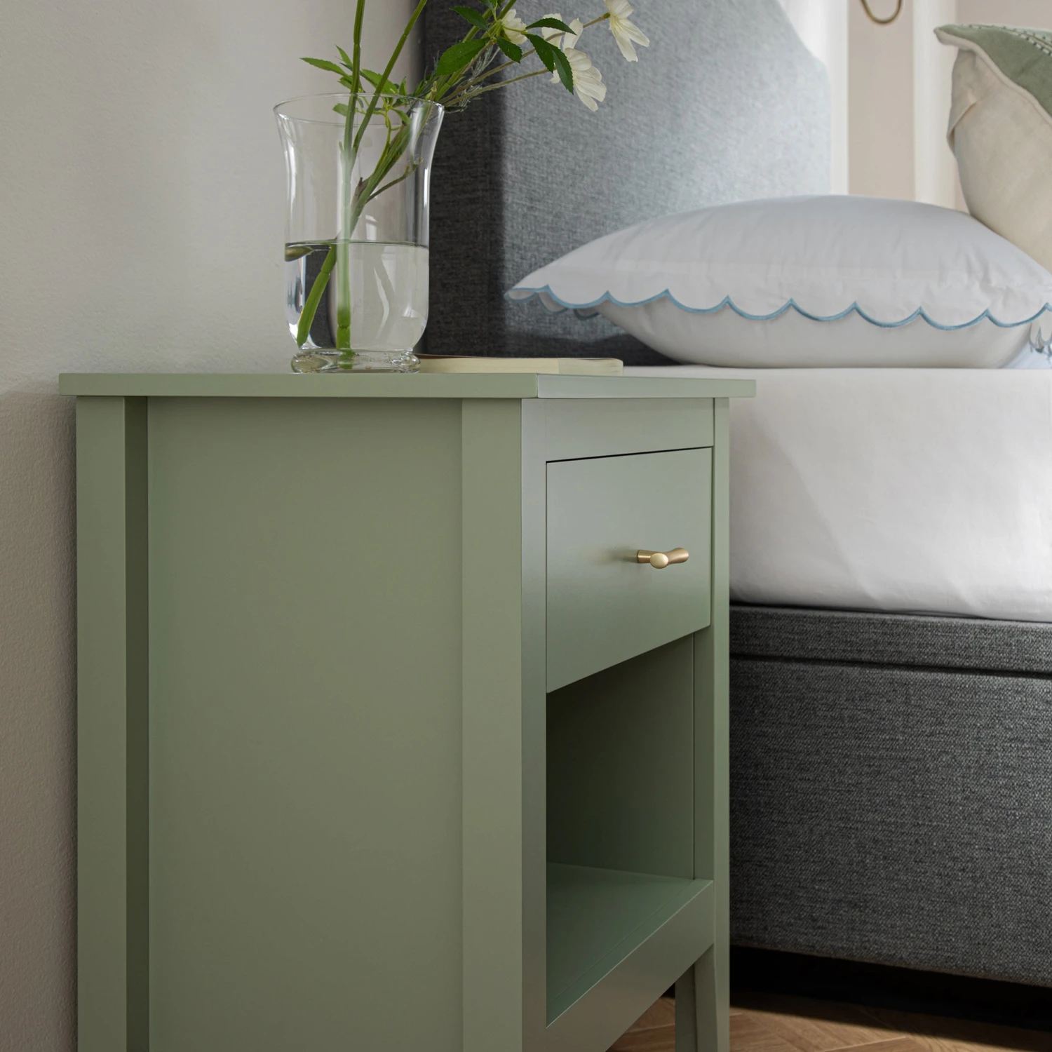 Oakham 1-Drawer Bedside Table, Desert Sage 5 Oakham 1-Drawer Bedside Table, Desert Sage - Image 5