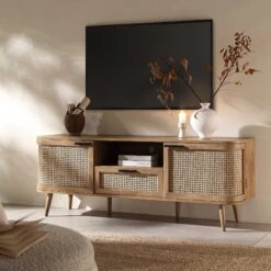 Izzy Curved Rattan 150cm TV Unit, Natural 17 Izzy Curved Rattan 150cm TV Unit, Natural -Daals Store FT TV 03 NAT scene1