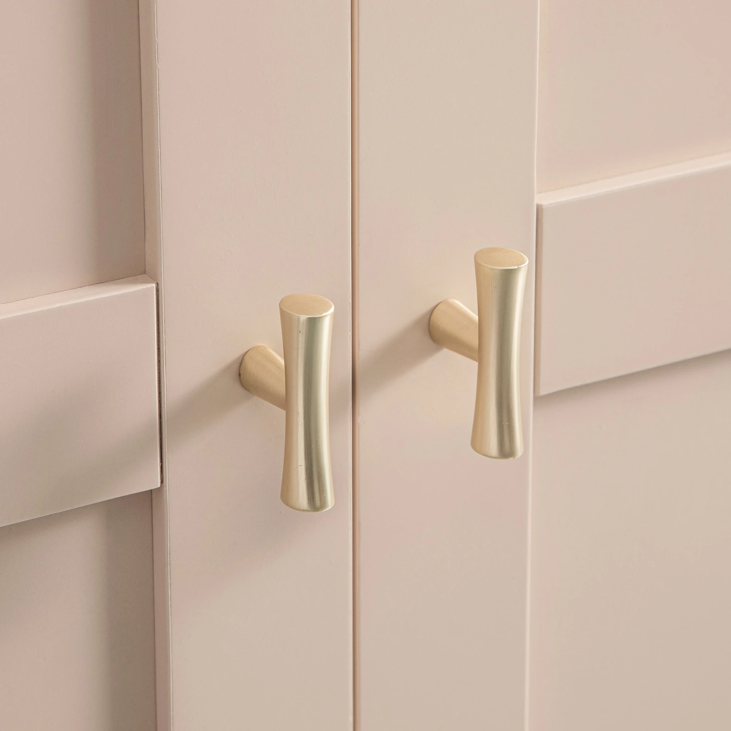 Oakham Double Wardrobe, Nude Pink 16 Oakham Double Wardrobe, Nude Pink - Image 16