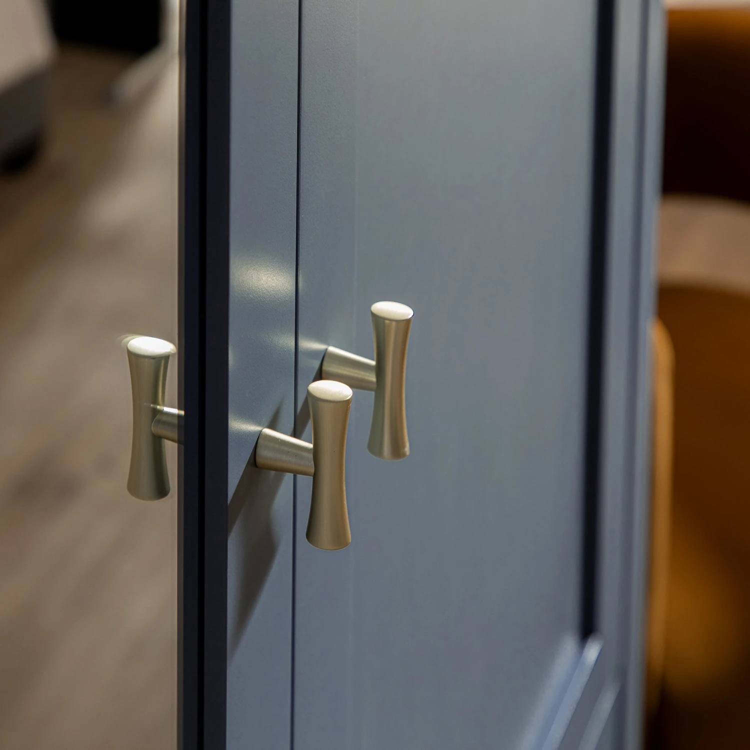 Oakham Mirrored Double Wardrobe, Stormy Blue 5 Oakham Mirrored Double Wardrobe, Stormy Blue - Image 5
