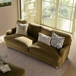 Daphnis Fudge Velvet Sofa, 3-Seater 15 Daphnis Fudge Velvet Sofa, 3-Seater -Daals Store GCSF 2395 FUDGE VEL 3ST scene2