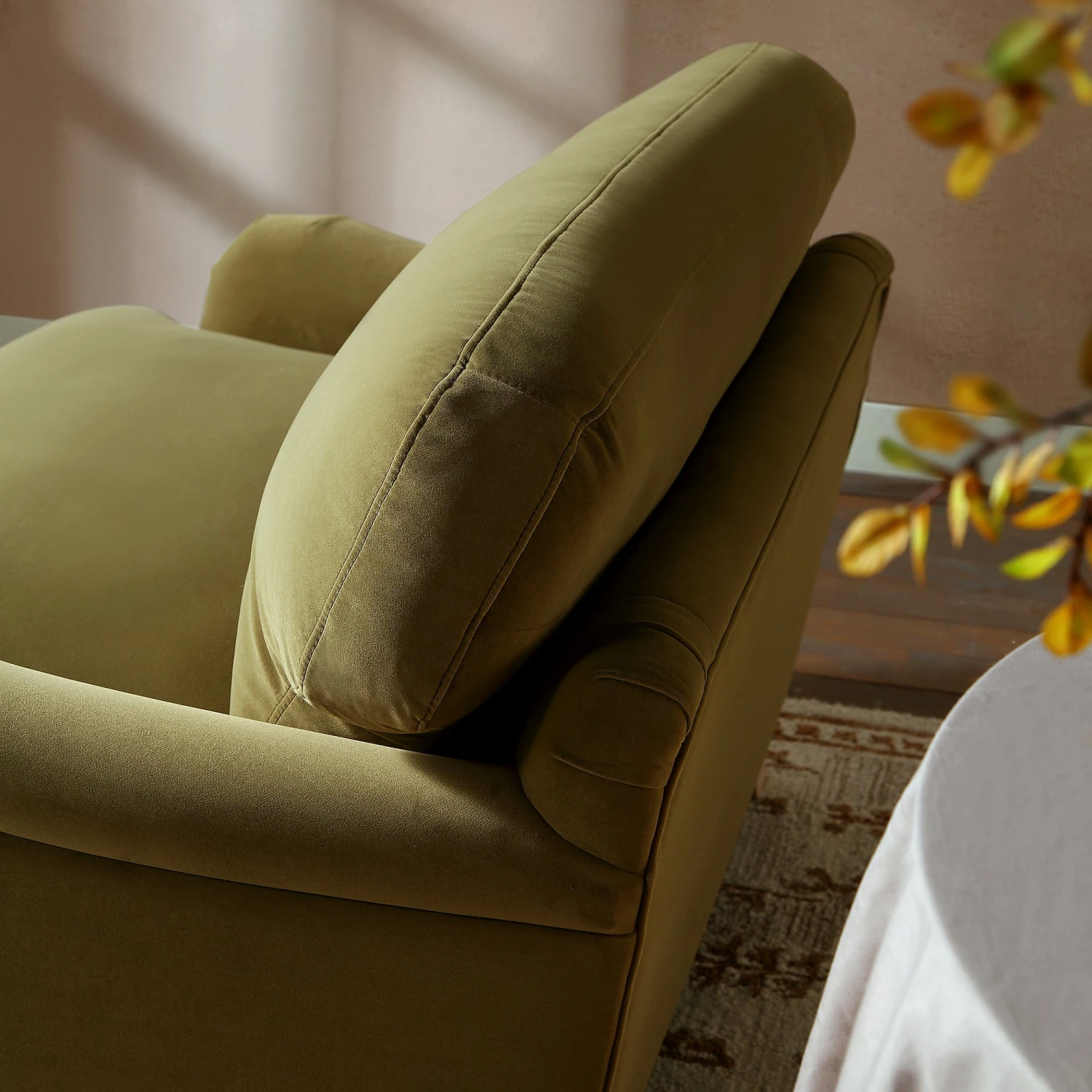 Daphnis Fudge Velvet Sofa, Loveseat 4 Daphnis Fudge Velvet Sofa, Loveseat - Image 4