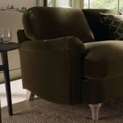 Daphnis Seaweed Velvet Sofa, 2-Seater -Daals Store GCSF 2395 SWEED VEL 2ST scene2