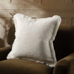 Kyra Cream White Bouclé Fringed Square Cushion - 50x50 Luxury Soft Texture -Daals Store HW CUSH BOUCLEWHITE50 scene1