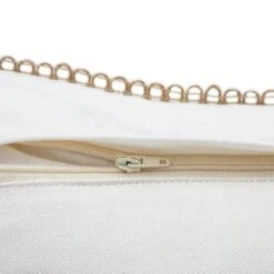 Country Collection Cow Parsley Embroidered Cotton Cushion 13 Country Collection Cow Parsley Embroidered Cotton Cushion -Daals Store HW CUSH COWPARSLEY detail5