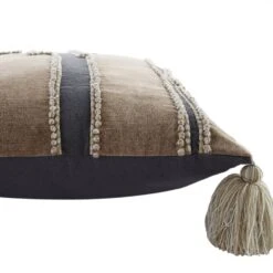 Wylder Collection Enzyme Washed Patchwork – Vintage Velvet & Slub Cotton Decorative Cushion -Daals Store HW CUSH WYLDERPATCH45 detail1