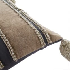 Wylder Collection Enzyme Washed Patchwork – Vintage Velvet & Slub Cotton Decorative Cushion -Daals Store HW CUSH WYLDERPATCH45 detail3