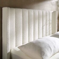 Wilton White Boucle Ottoman TV Bed 23 Wilton White Boucle Ottoman TV Bed -Daals Store JAH 015 ECRU BOU scene4