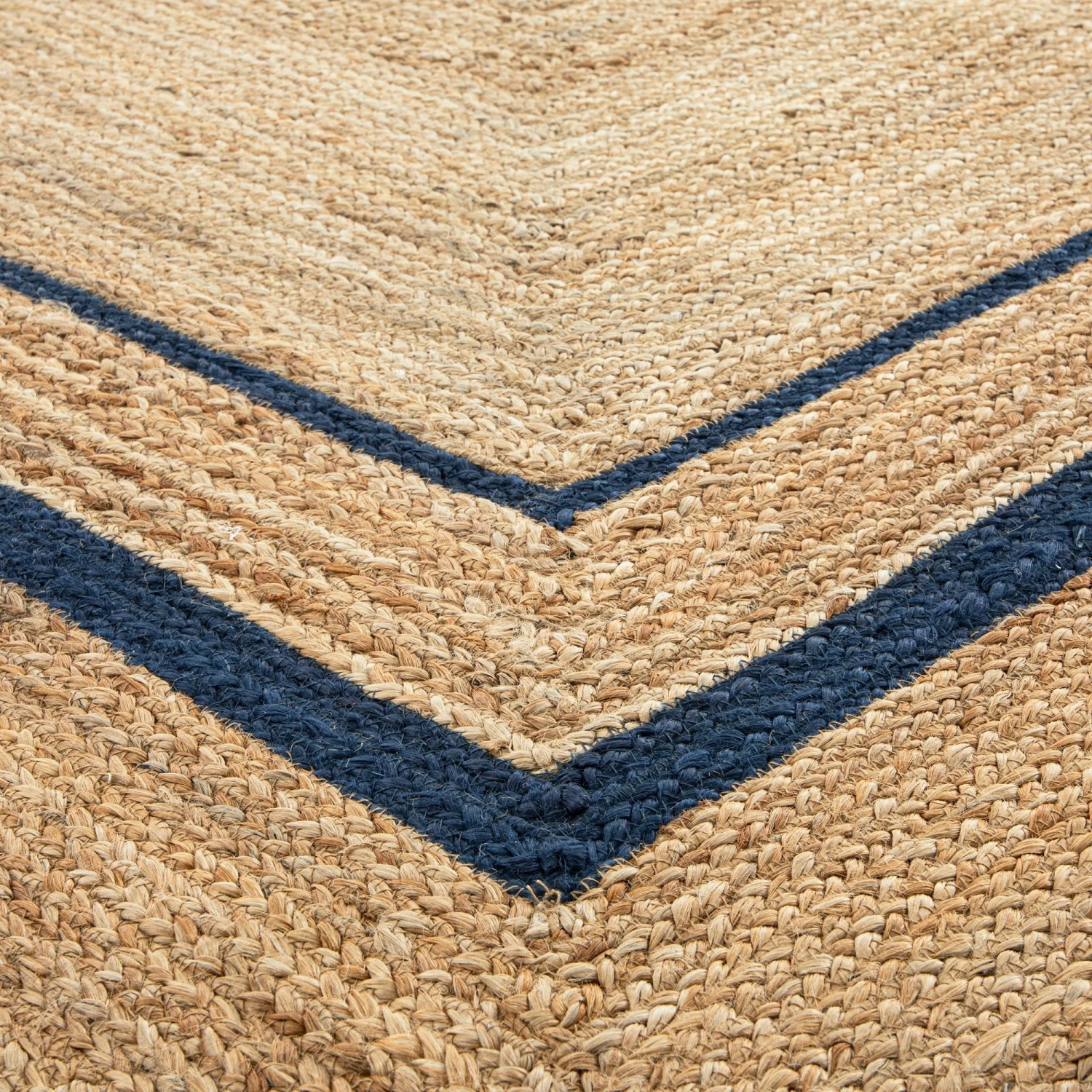 Evie Hand Braided Jute Scallop Navy Blue Border Rectangular Rug 6 Evie Hand Braided Jute Scallop Navy Blue Border Rectangular Rug - Image 6