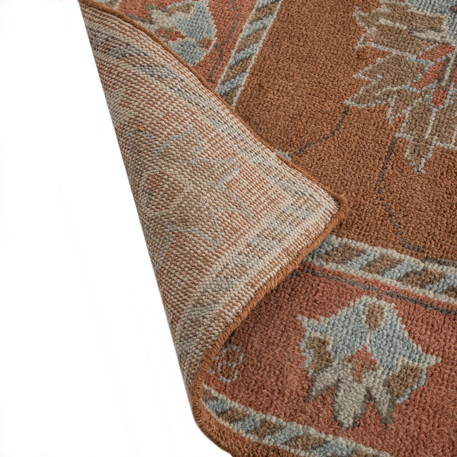 Premium Hand-Knotted Heritage Collection Florentine Rose New Zealand Wool Rug 7 Premium Hand-Knotted Heritage Collection Florentine Rose New Zealand Wool Rug - Image 7