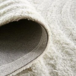 Geo Curve Cream Hand Tufted New Zealand Wool Rectangular Rug -Daals Store KI GEOCURVE RUG detail2