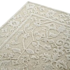 Lourdes Hand Tufted And Textured Cream Wool Rug -Daals Store KI LOURDES RUG detail2