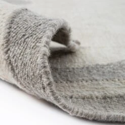 Matilda Cream with Grey Scallop Border - Handwoven Indoor Outdoor Flatweave Rug -Daals Store KI MATILDA RUG GREY PET detail3