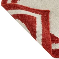 Matilda Scarlet Red Scallop Border – Cream Handwoven Wool Runner Rug -Daals Store KI MATILDA RUG SCARLET RUNNER detail5