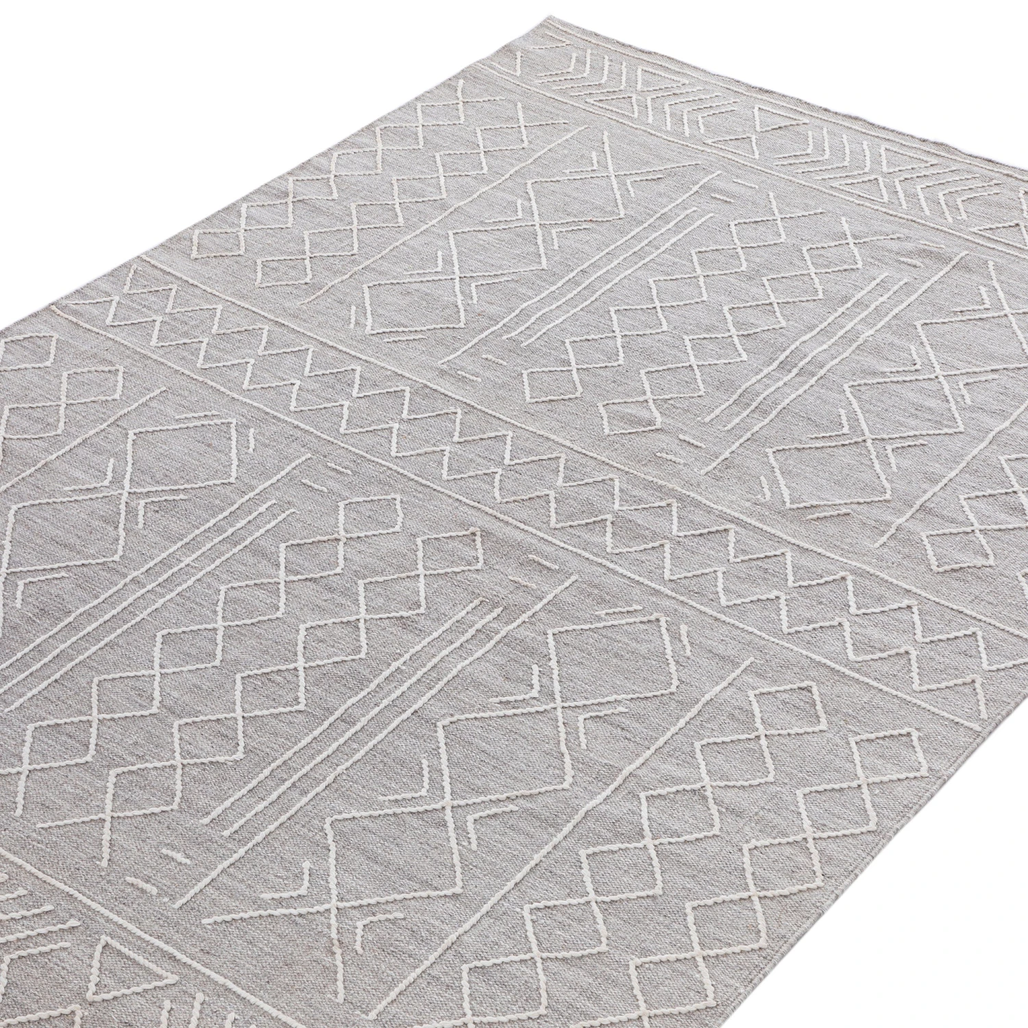 Nyla Aztec Indoor Outdoor Handwoven Steel Grey Rug 3 Nyla Aztec Indoor Outdoor Handwoven Steel Grey Rug - Image 3