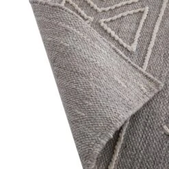 Nyla Aztec Indoor Outdoor Handwoven Steel Grey Rug 13 Nyla Aztec Indoor Outdoor Handwoven Steel Grey Rug -Daals Store KI NYLA RUG PET detail4