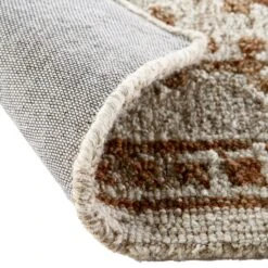 Varanasi Traditional Hand Tufted Wool Rug 16 Varanasi Traditional Hand Tufted Wool Rug -Daals Store KI VARANASI RUG detail4