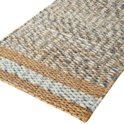 Kerala Variegated Wool & Jute Hand Braided Runner – Neutral Rustic Hallway Rug (300 x 66 cm) -Daals Store KI VARJUTE RUNNER detail1
