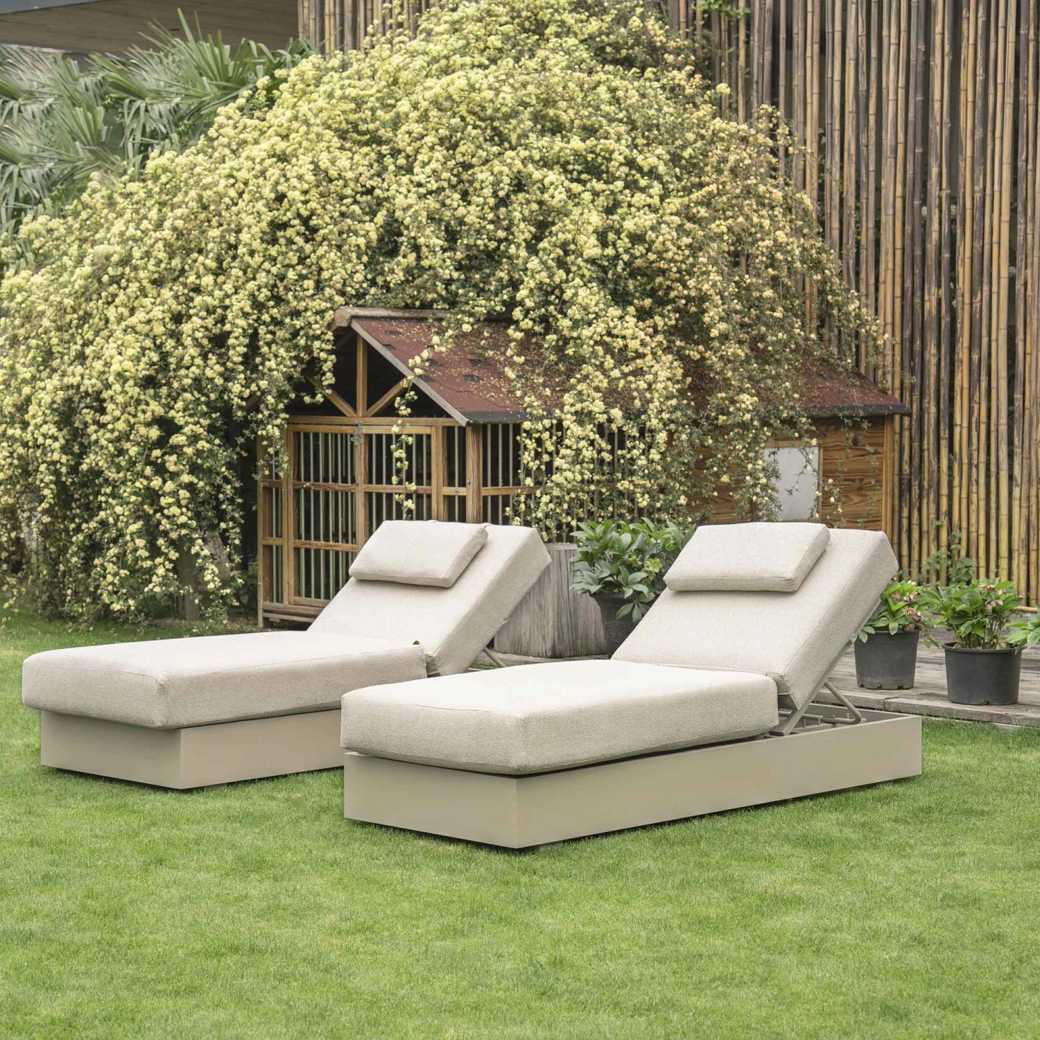 Jardin Pumice Grey Aluminium Sun Lounger Set with Beige Boucle Cushions β 3-Piece Luxury Outdoor Recliner Suite 1 Jardin Pumice Grey Aluminium Sun Lounger Set with Beige Boucle Cushions β 3-Piece Luxury Outdoor Recliner Suite