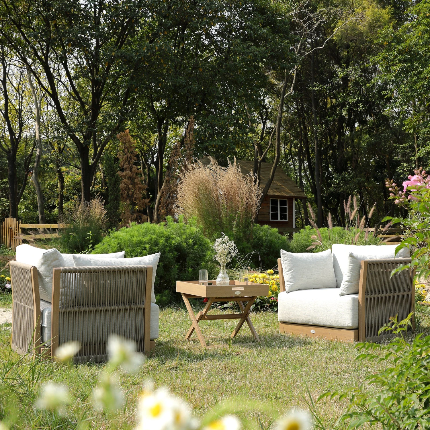 Pedra Rope And Aluminium Outdoor Bistro Set, Natural 4 Pedra Rope And Aluminium Outdoor Bistro Set, Natural - Image 4