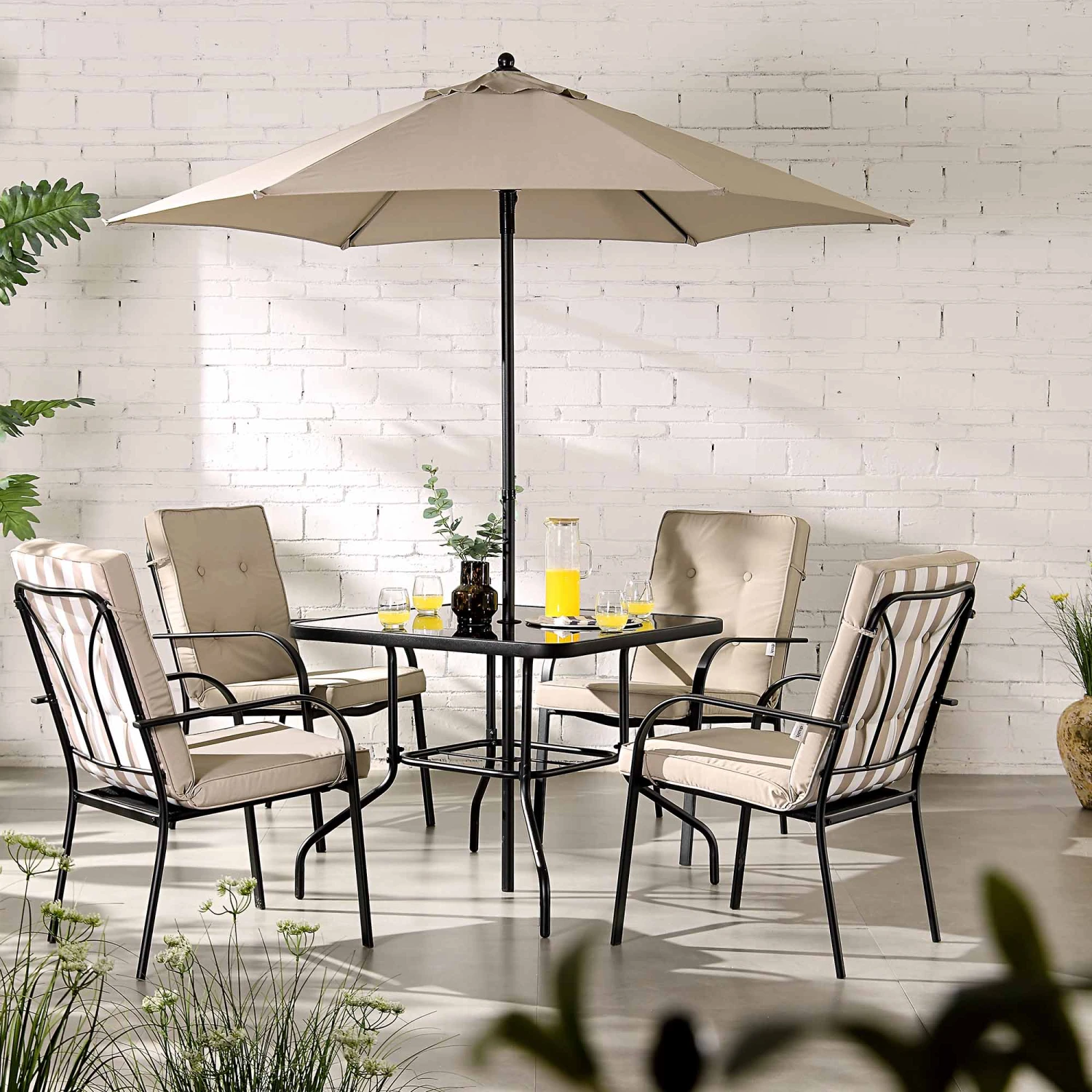 Champneys 4 Seater Steel And Fabric Outdoor Patio Dining Set With Parasol, Taupe 2 Champneys 4 Seater Steel And Fabric Outdoor Patio Dining Set With Parasol, Taupe - Image 2