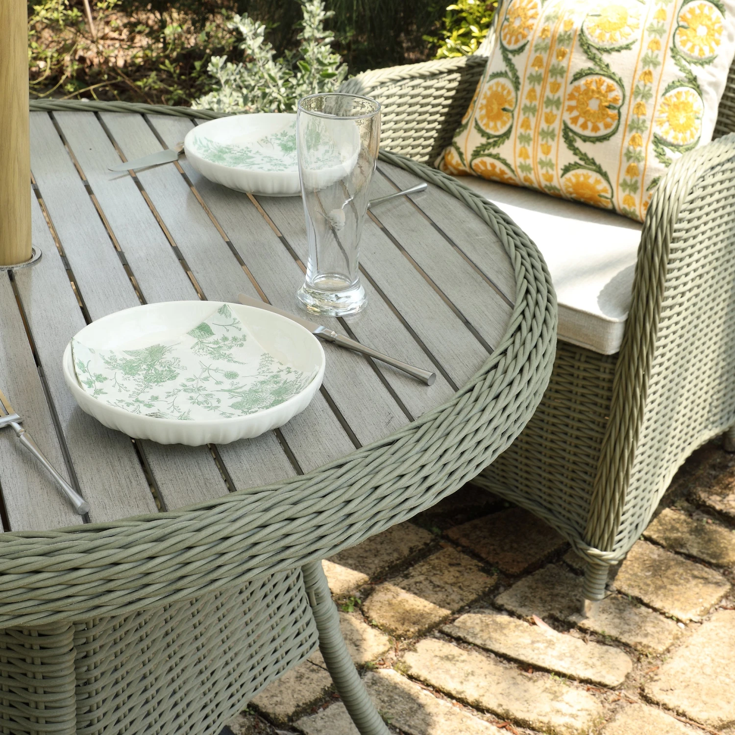 Hampshire 4-Seater Round Wicker Rattan Dining Set, Desert Sage 5 Hampshire 4-Seater Round Wicker Rattan Dining Set, Desert Sage - Image 5