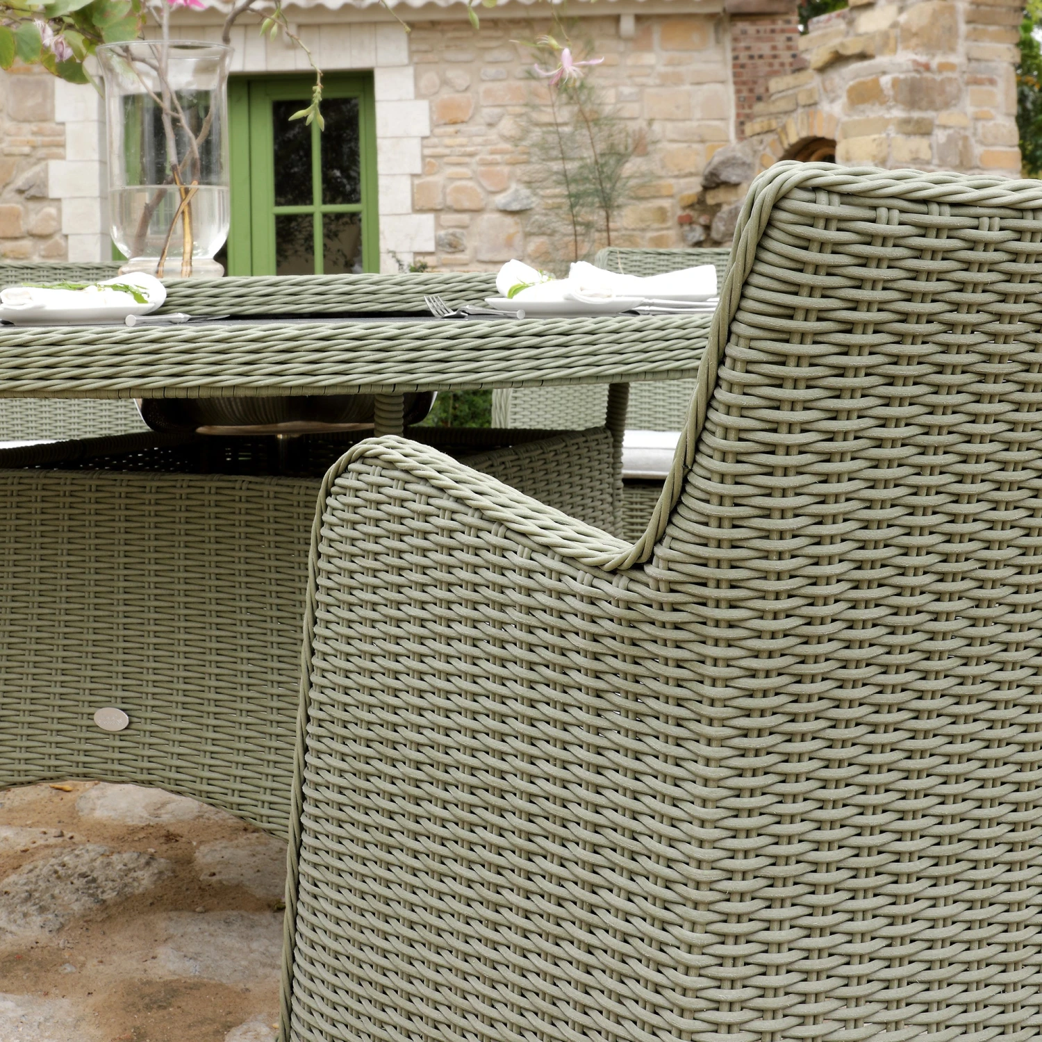 Hampshire 6-Seater Round Wicker Rattan Dining Set With Lazy Susan & Ice Bucket, Desert Sage 6 Hampshire 6-Seater Round Wicker Rattan Dining Set With Lazy Susan & Ice Bucket, Desert Sage - Image 6