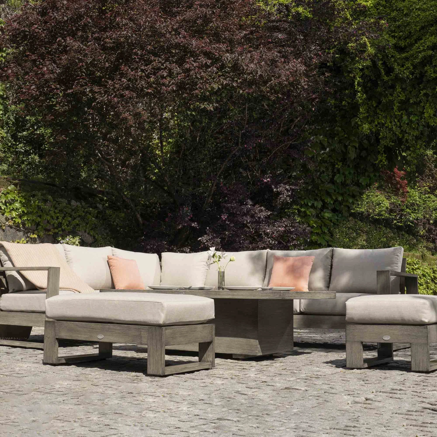 Montrose Aluminium Large Corner Casual Dining Set With Rising Table, Brushed Silver Oak 4 Montrose Aluminium Large Corner Casual Dining Set With Rising Table, Brushed Silver Oak - Image 4