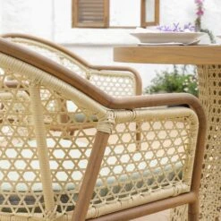 Pienza 4-Seater Outdoor Rattan Round Dining Set - Sage Green Fabric & Light Walnut Wood-Effect Frame 19 Pienza 4-Seater Outdoor Rattan Round Dining Set - Sage Green Fabric & Light Walnut Wood-Effect Frame -Daals Store OD DINE 2202 WALN GREEN SET scene3