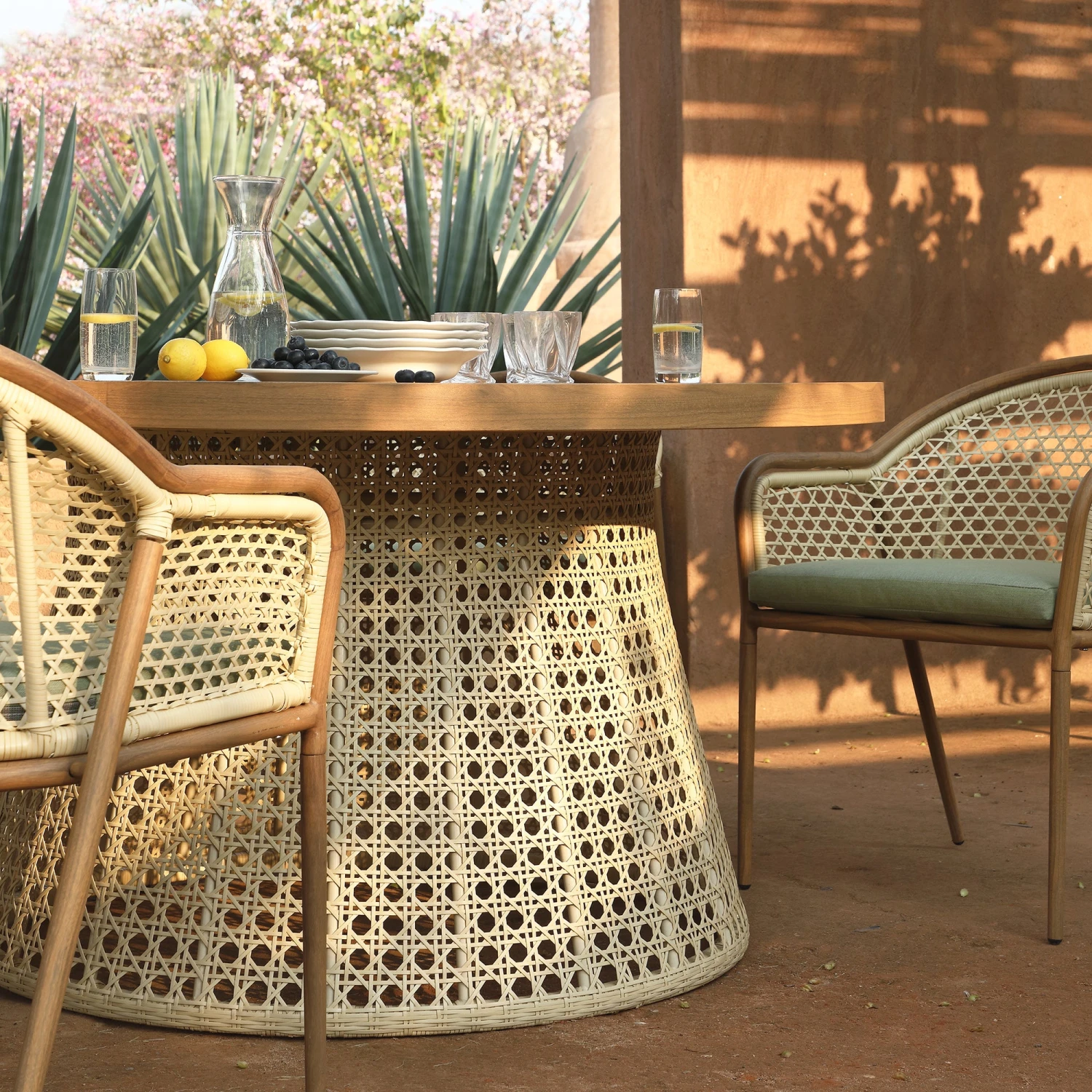 Pienza Outdoor Rattan 6-Seater Round Dining Set, Sage Green Fabric With Light Walnut Frame 3 Pienza Outdoor Rattan 6-Seater Round Dining Set, Sage Green Fabric With Light Walnut Frame - Image 3