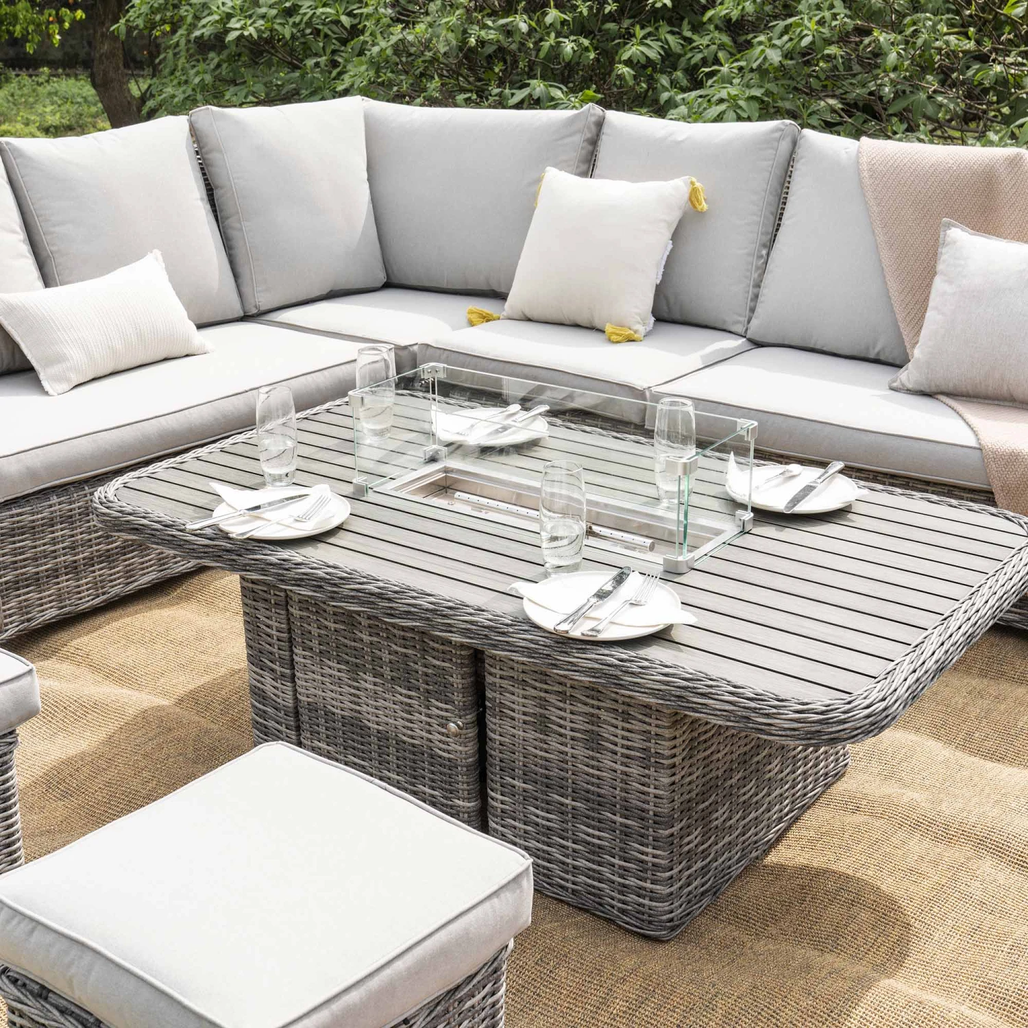 Hampshire Light Grey Large Corner Round Wicker Rattan Dining Set β Modular Sofa with Rising Firepit Table 5 Hampshire Light Grey Large Corner Round Wicker Rattan Dining Set β Modular Sofa with Rising Firepit Table - Image 5