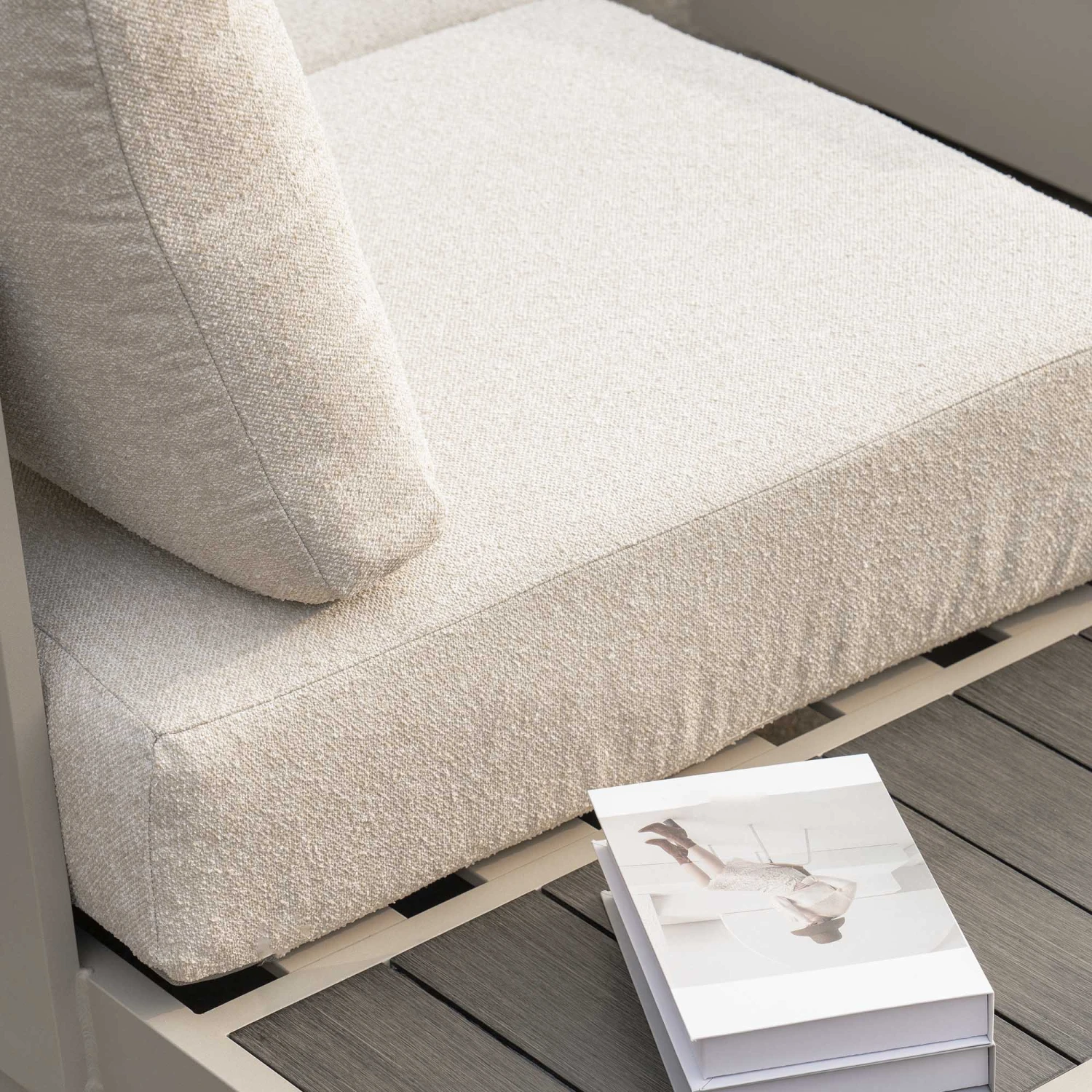 Jardin Aluminium Large Corner Casual Dining Set With Rising Table, Pumice 6 Jardin Aluminium Large Corner Casual Dining Set With Rising Table, Pumice - Image 6