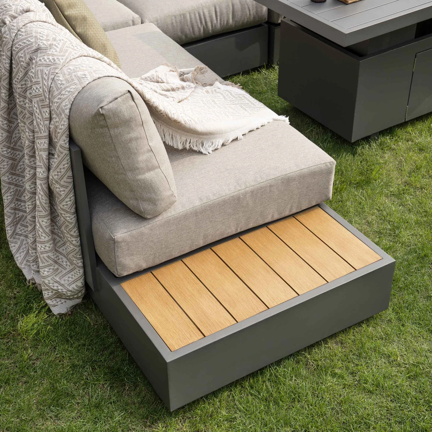 Jardin Aluminium Large Corner Casual Dining Set With Rising Firepit Table, Granite 7 Jardin Aluminium Large Corner Casual Dining Set With Rising Firepit Table, Granite - Image 7