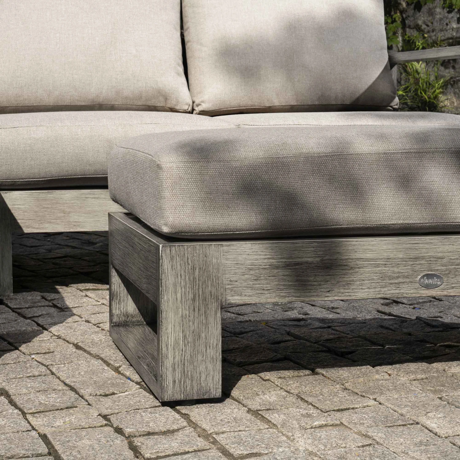 Montrose Aluminium Outdoor Sofa Set With Chaise, Brushed Silver Oak 4 Montrose Aluminium Outdoor Sofa Set With Chaise, Brushed Silver Oak - Image 4