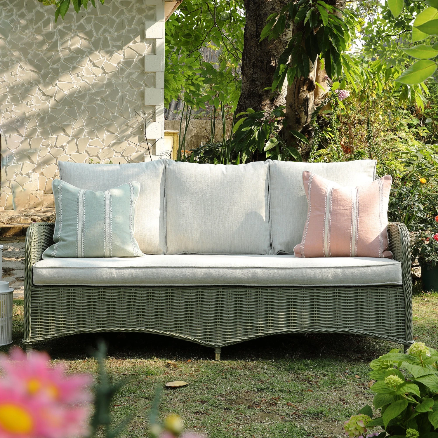 Hampshire 7-Seater Round Wicker Rattan Sofa Set With Rising Table, Desert Sage 6 Hampshire 7-Seater Round Wicker Rattan Sofa Set With Rising Table, Desert Sage - Image 6