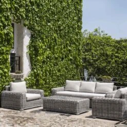 Bellagio Round Wicker Sofa Set With Coffee Table, Light Grey