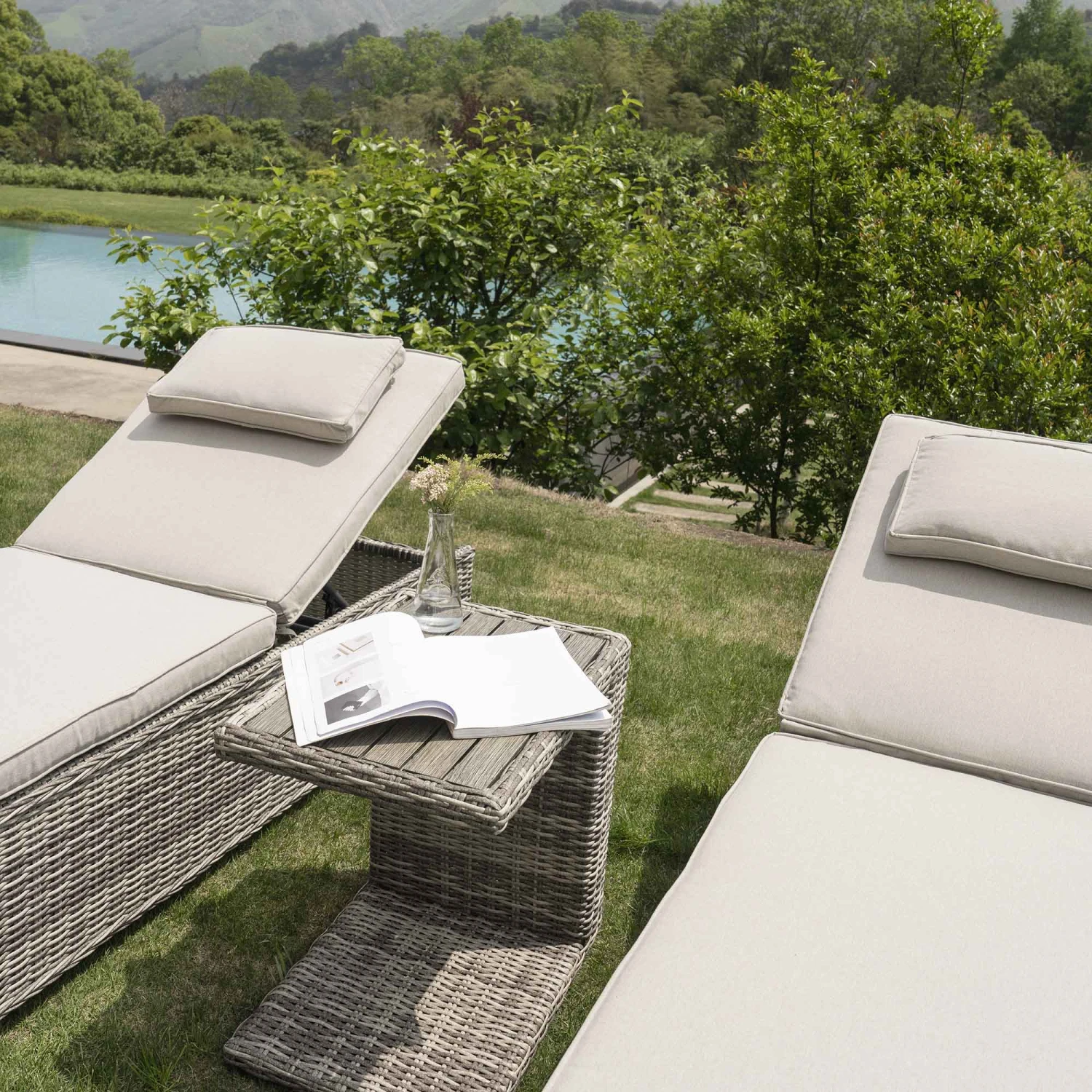 Hampshire Round Wicker Rattan Sun Lounger Set With Side Table, Light Grey 2 Hampshire Round Wicker Rattan Sun Lounger Set With Side Table, Light Grey - Image 2