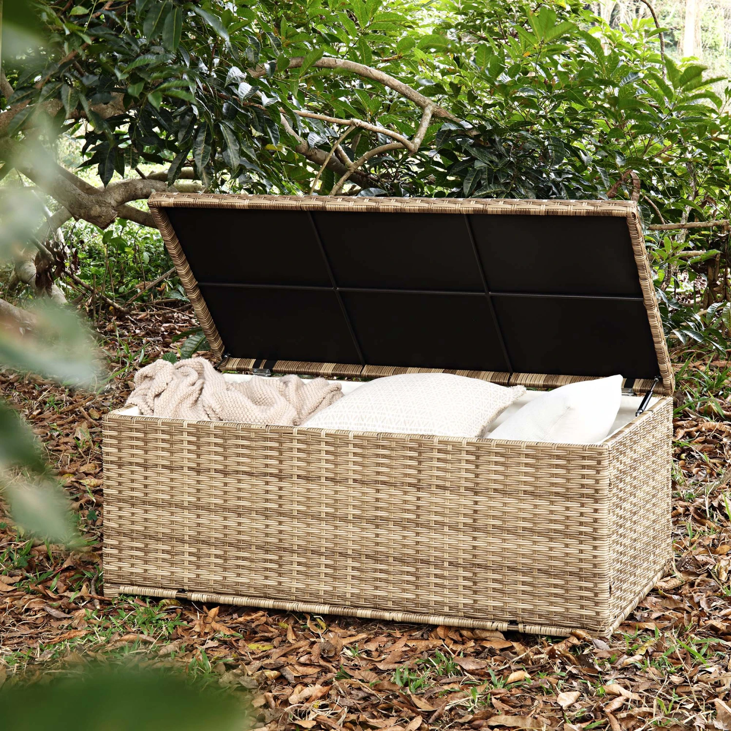 Granchester 120cm Natural Rattan Storage Box β UV Resistant Garden Trunk with Hydraulic Lid 1 Granchester 120cm Natural Rattan Storage Box β UV Resistant Garden Trunk with Hydraulic Lid