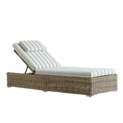 Bellagio Round Wicker Sun Lounger With Headrest, Natural With Sage Stripes -Daals Store OD WICK3 NAT SAGESTRIPE SUNLG WB1