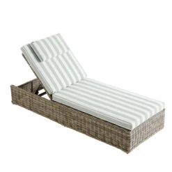 Bellagio Round Wicker Sun Lounger With Headrest, Natural With Sage Stripes -Daals Store OD WICK3 NAT SAGESTRIPE SUNLG WB4